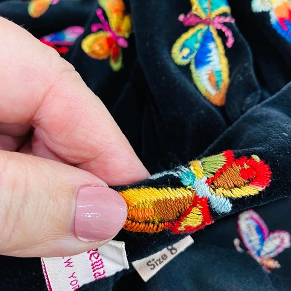 Gisella Heinemann VTG Embroidered Butterflies on Black Velvet Maxi Skirt SZ 8 - Picture 7 of 11